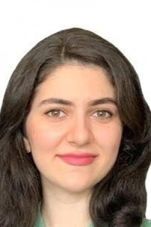 Акопян Лаура Араиковна