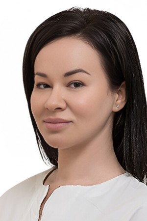 Комиссарова (Иванова) Юлия Александровна